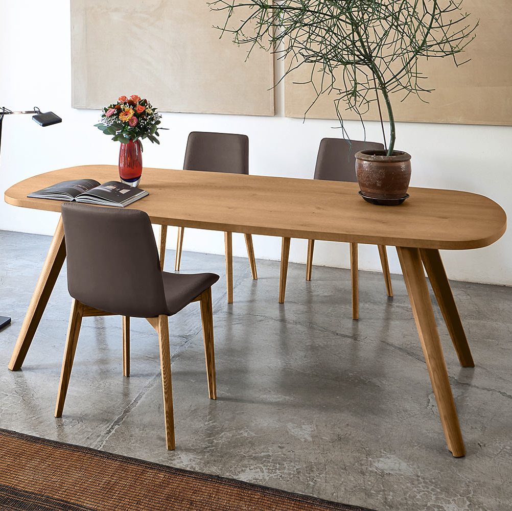 bistrot-oblong-dining-table-01.jpg