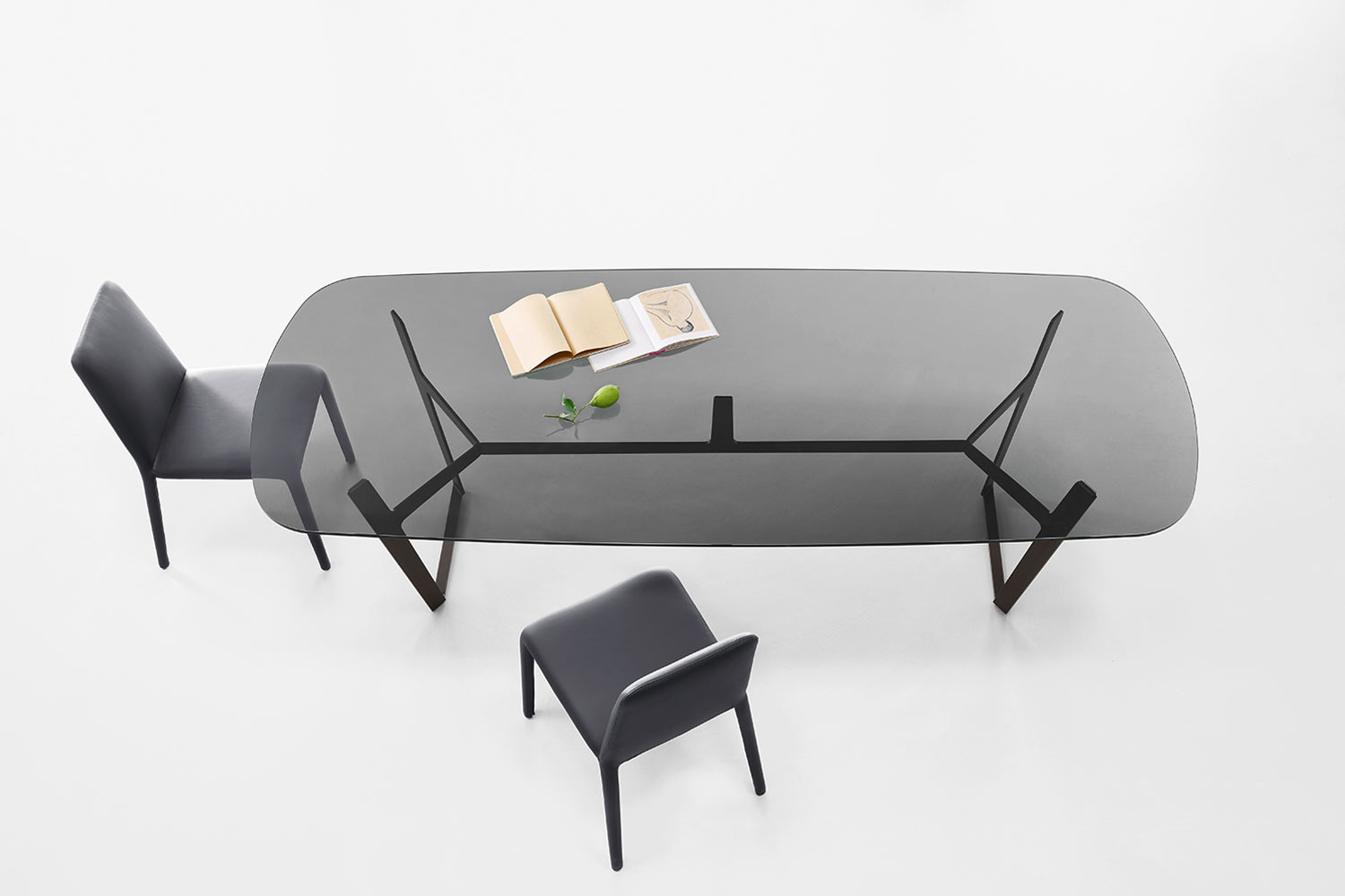 obi-dining-table-02-new.jpg