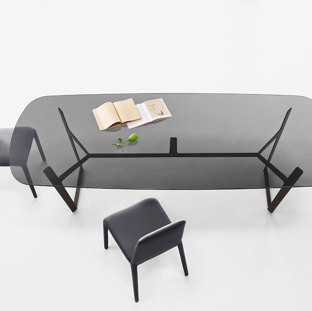 obi-dining-table-02-new.jpg