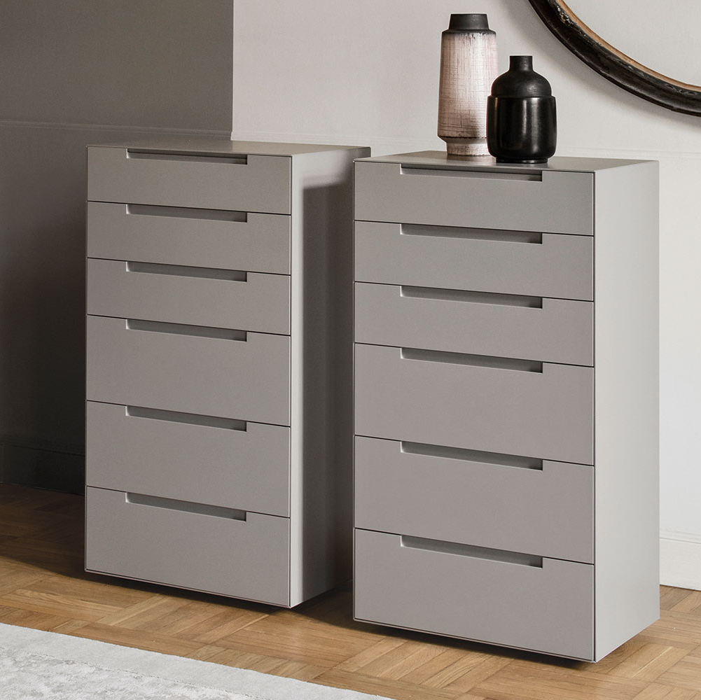 Iseo Chest