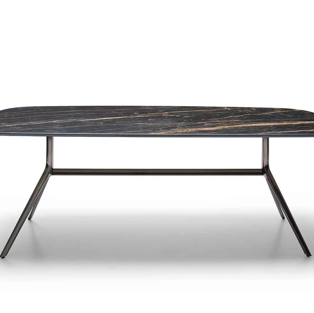 iris-coffee-table-01.jpg