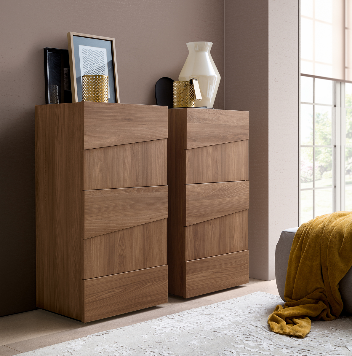 Bedroom-Furniture_Modern-Bedrooms_Storm-Bedroom_side_14.jpg