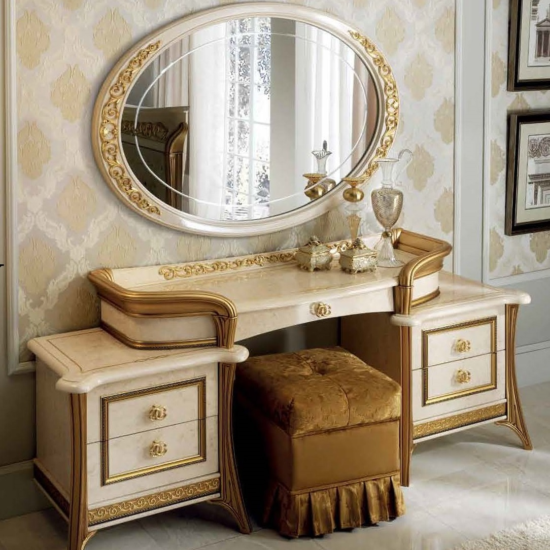 Collections_Arredoclassic-Bedroom-Italy_Melodia-Night_side_2.jpg