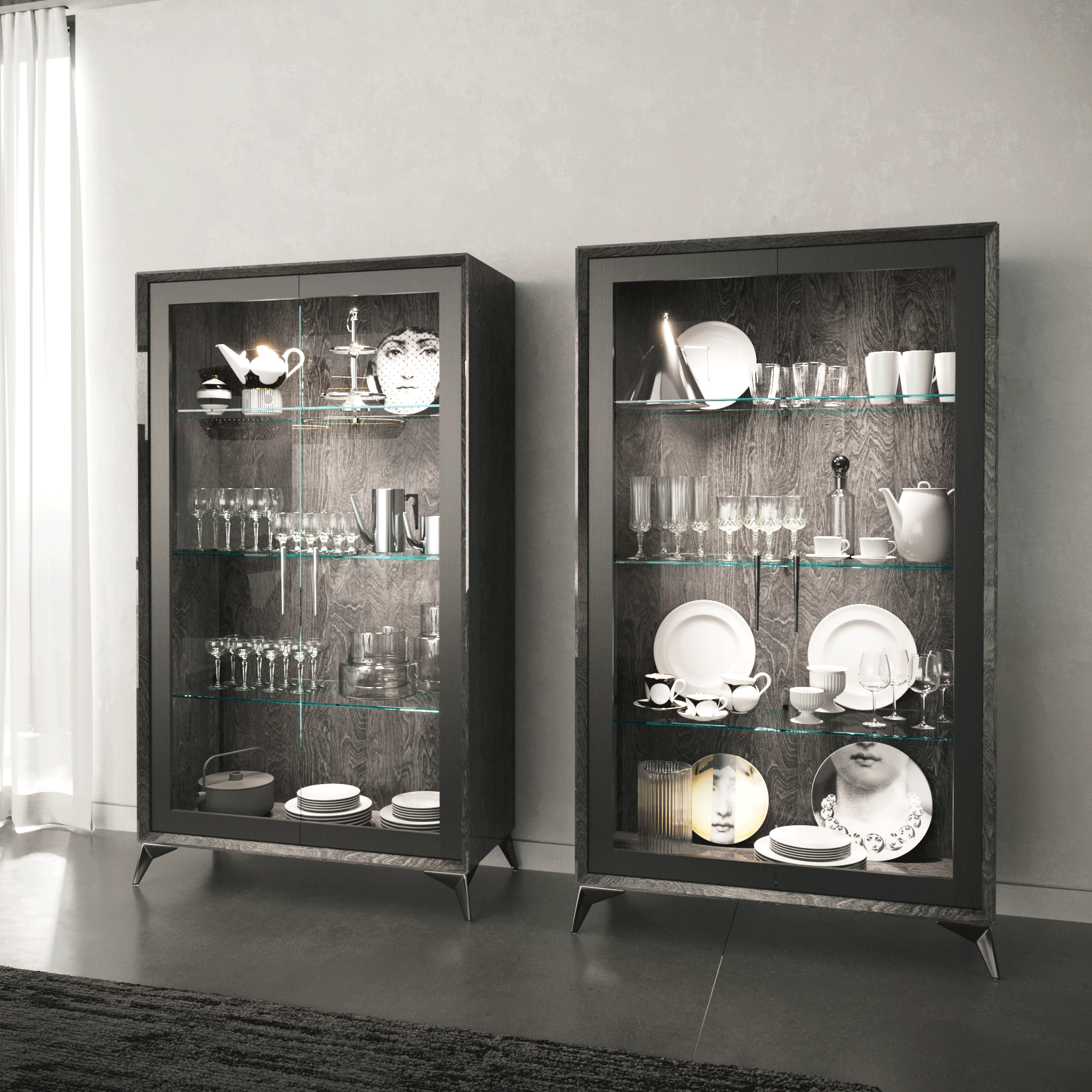 Krystal 2 Door Vitrine