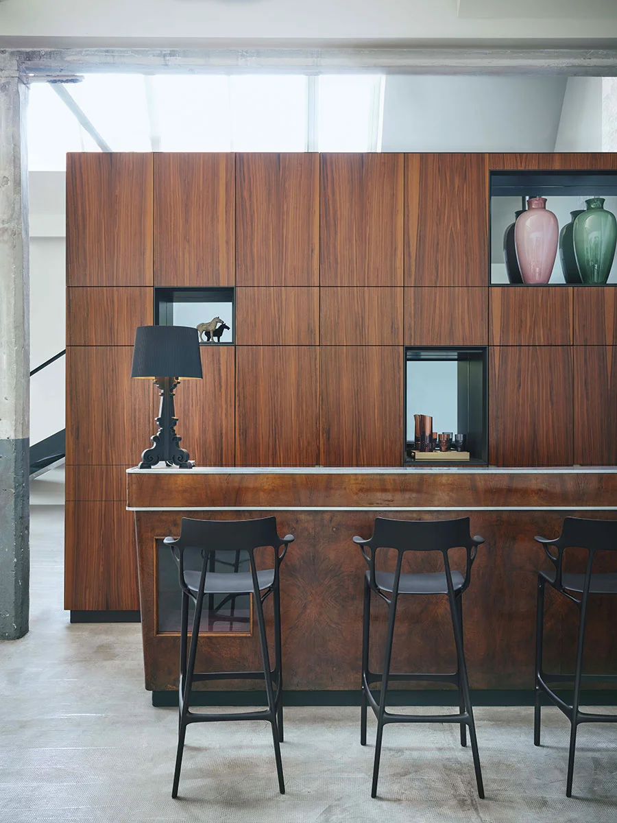 A.I. Bar Stool - Thumbnail 3