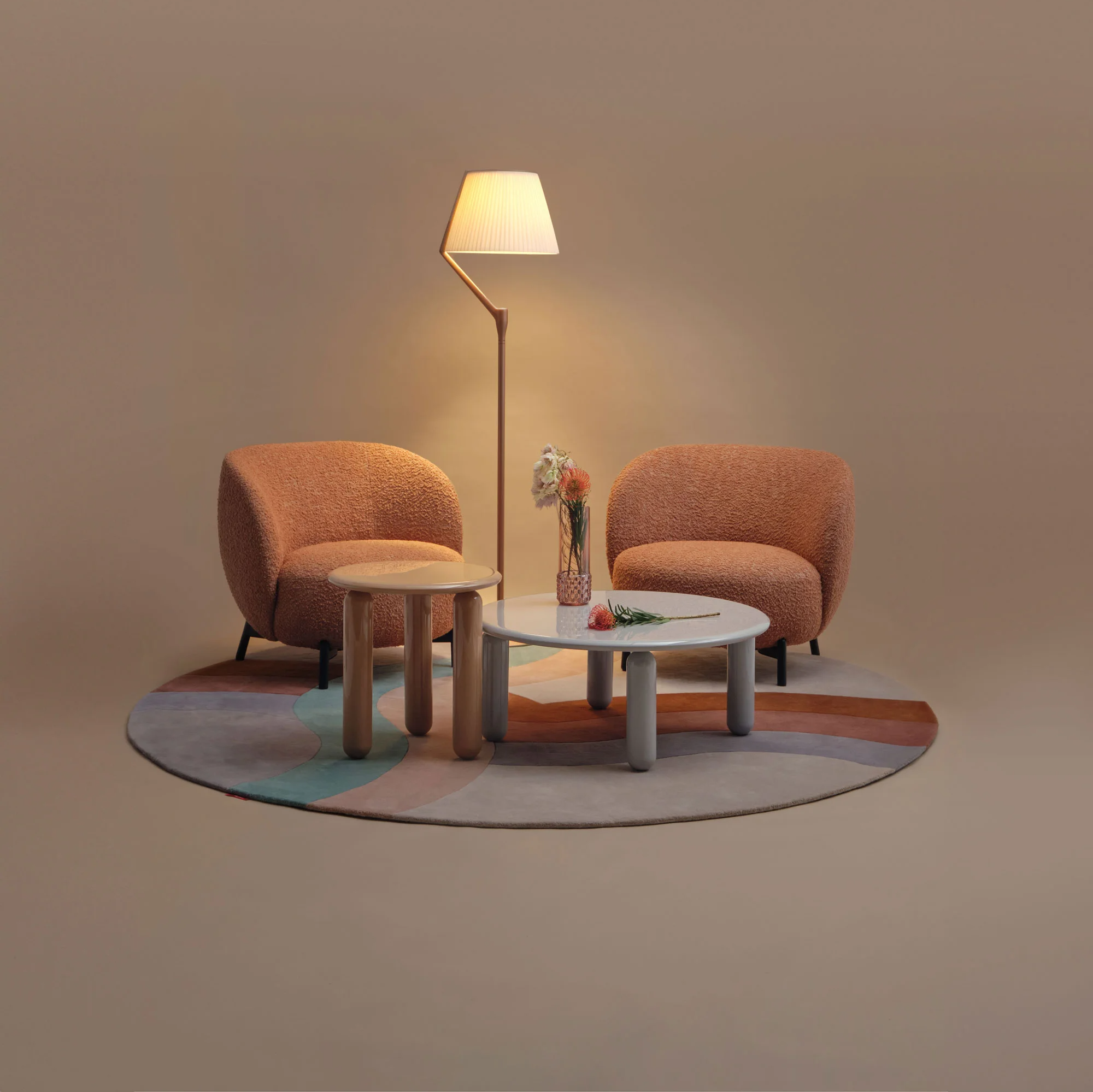 Kartell UNDIQUE MAS Modern Side Tables - Thumbnail 4