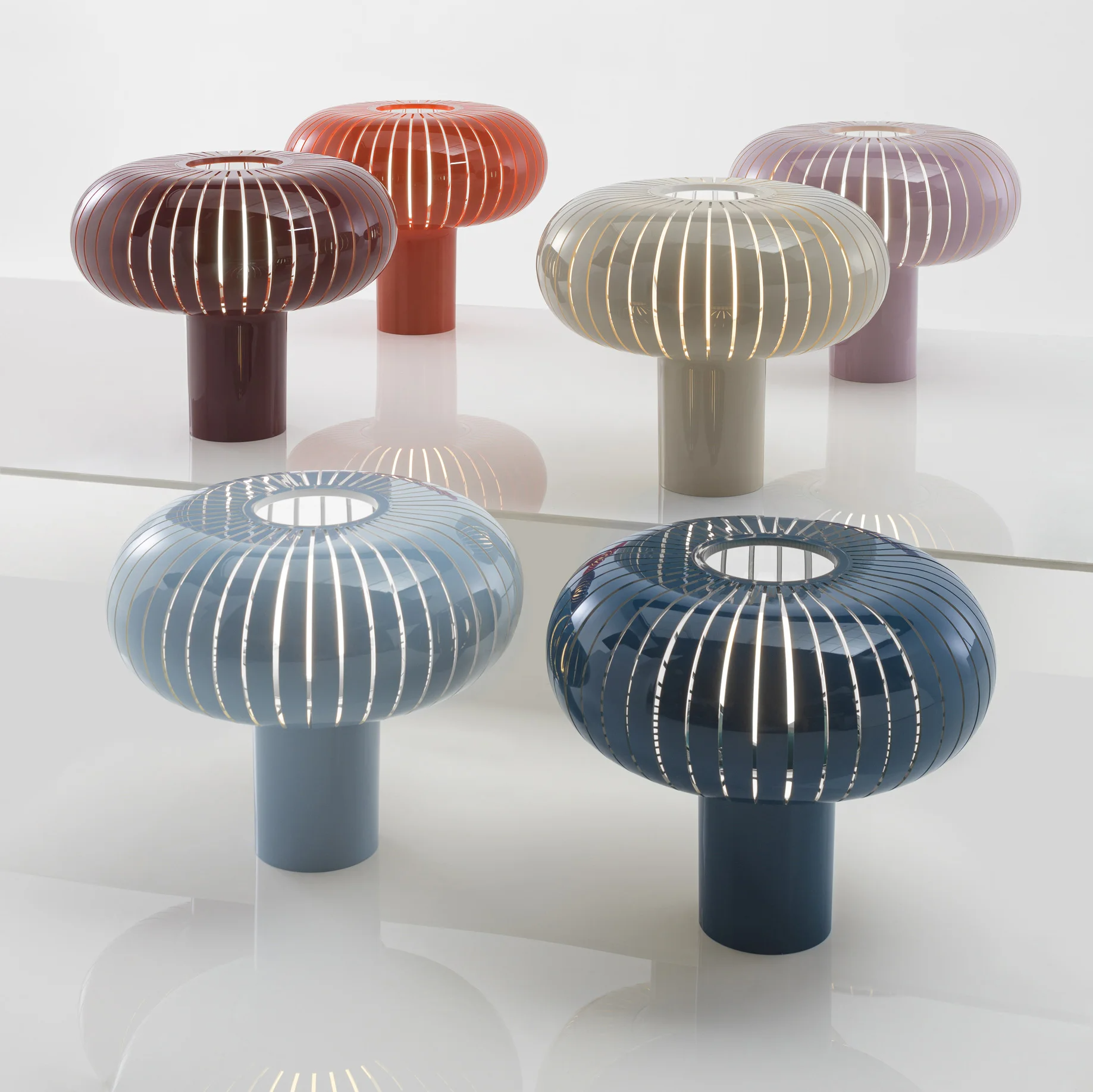 Kartell TERESA Modern Table Lamp - Thumbnail 3