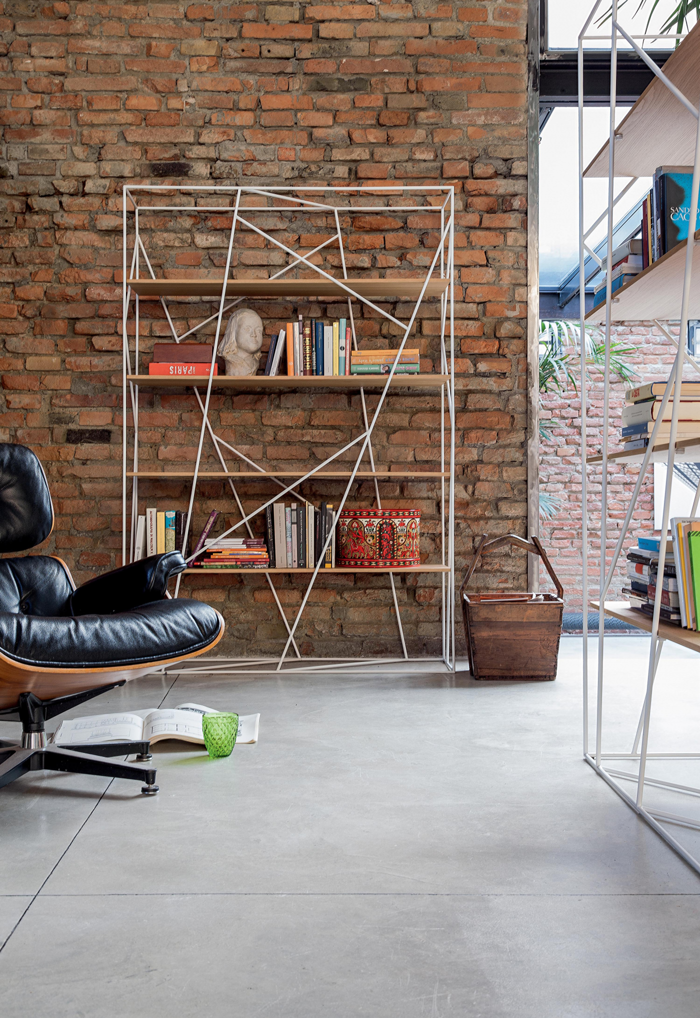 010116-101000-prod-gallery-459-t7247naviglio02.jpg