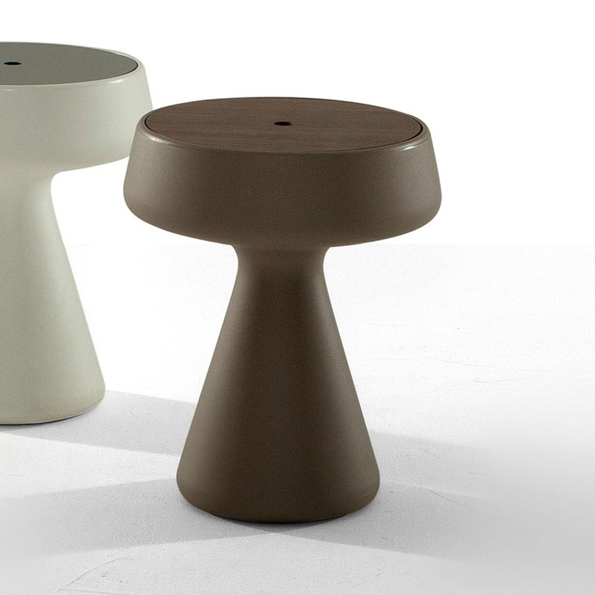maki-side-table-04-new1a.jpg