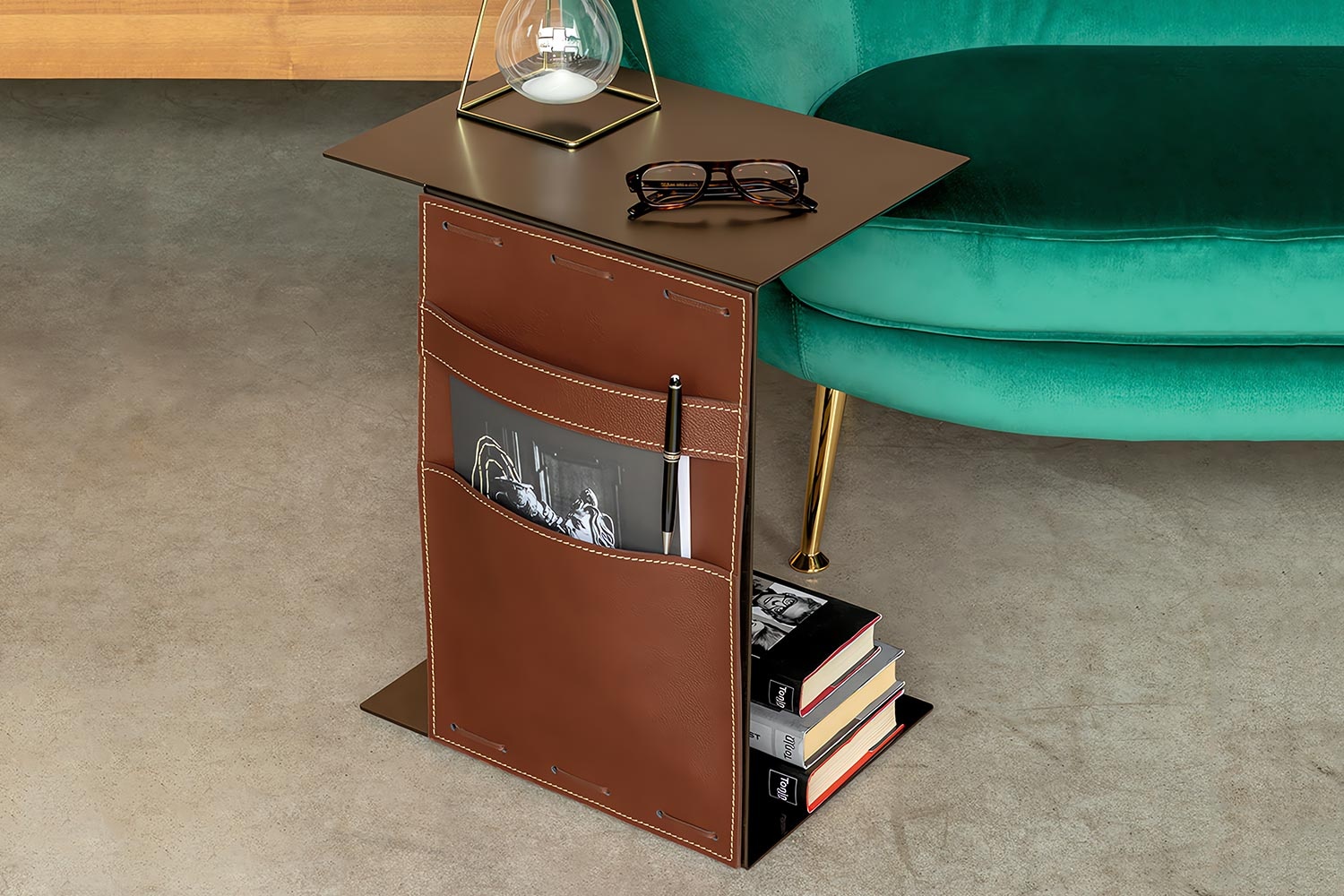 opus-end-table-02.jpg
