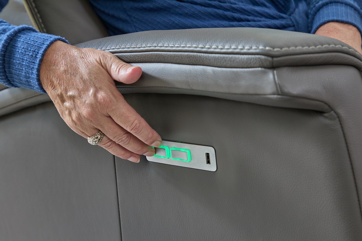 FJ-Rome-WS-3Seat-AL-Graphite-Details-1.jpg