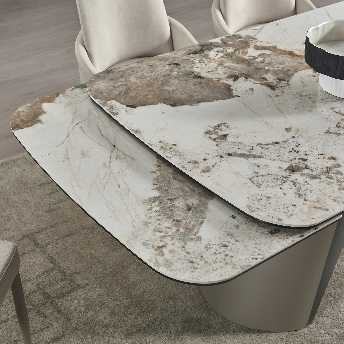 RH Morandi Extension Table_1.jpg