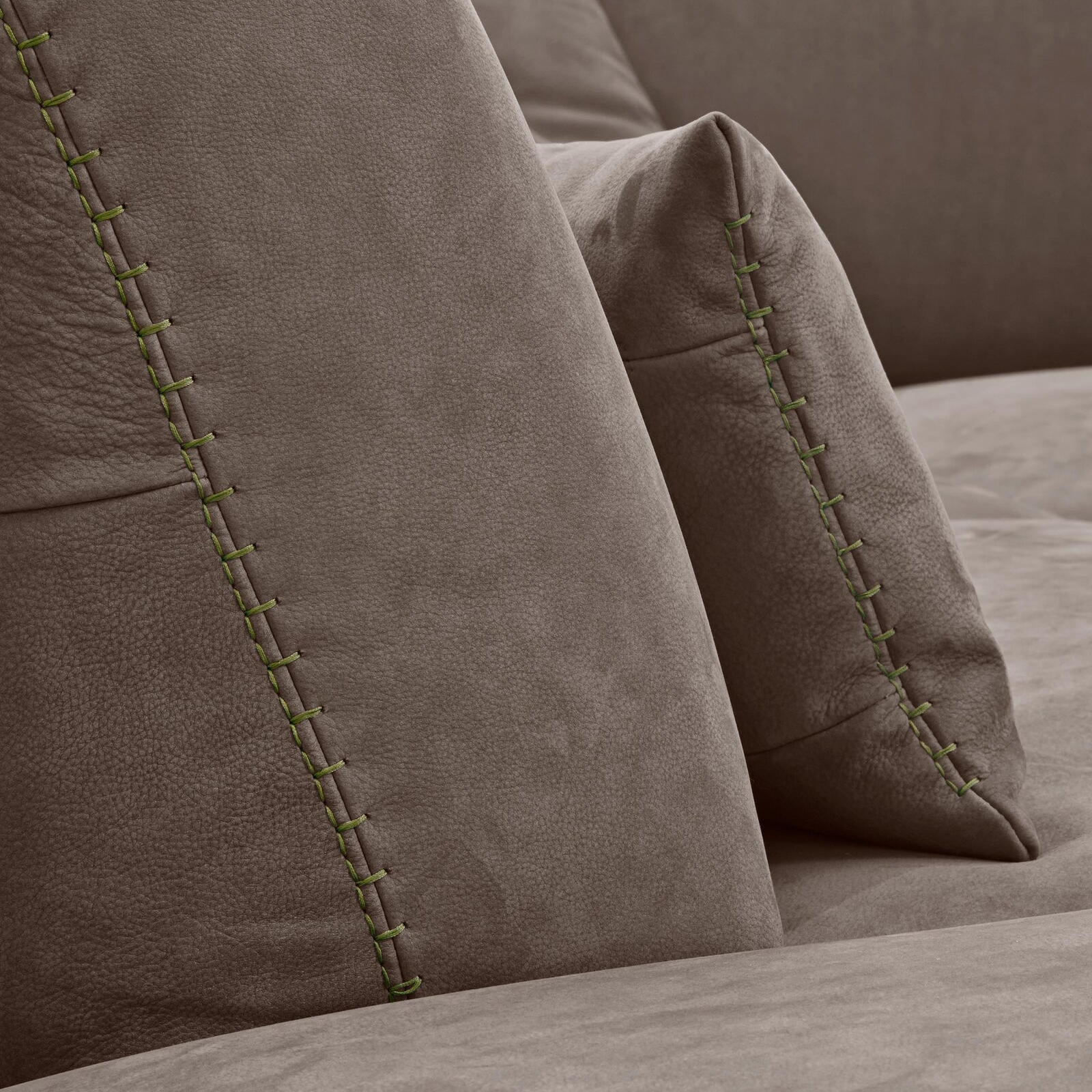Gamma_Sofas_Twiga_Gallery - 04.6befff97.jpg