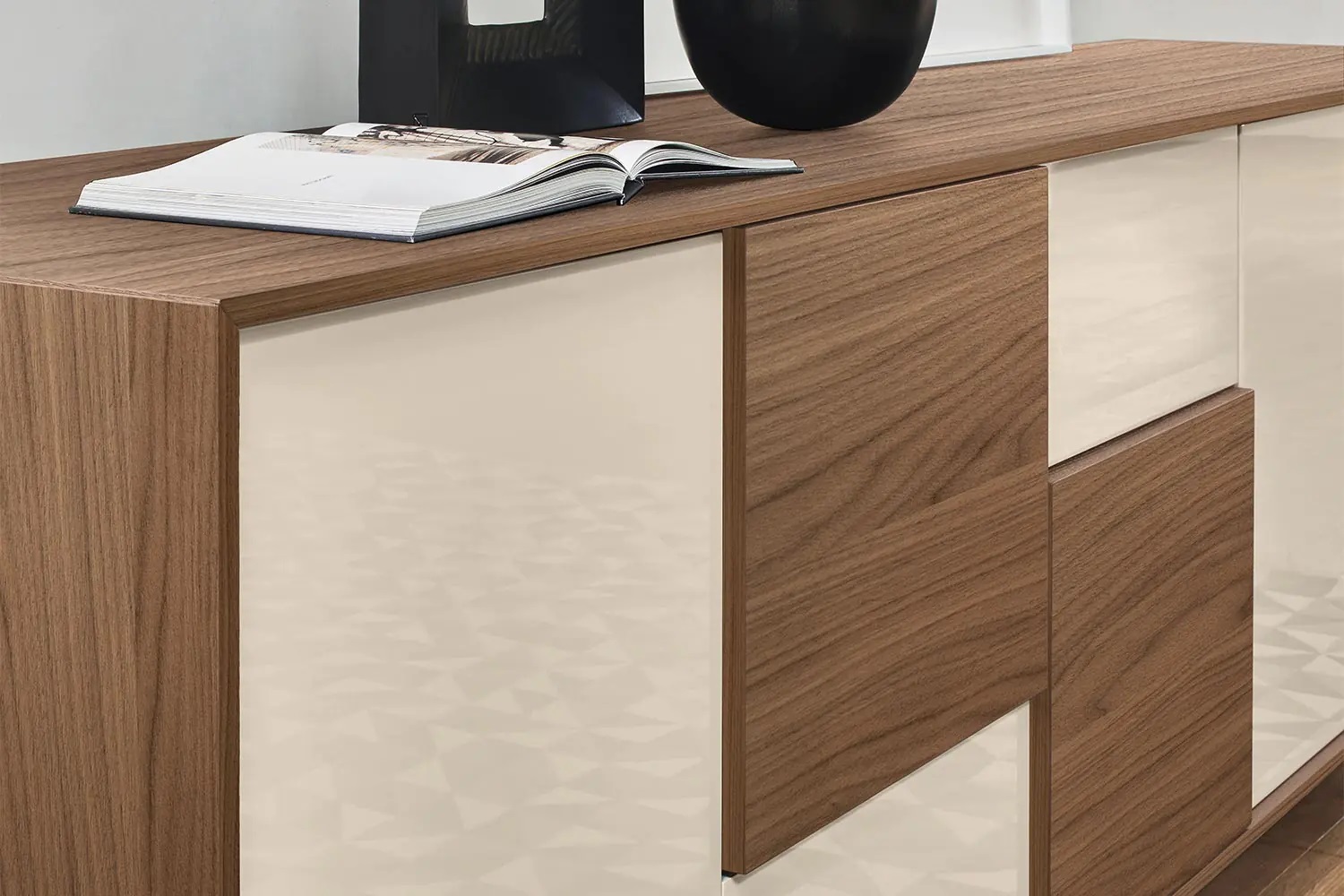 incontro-306-sideboard-04-new.jpg