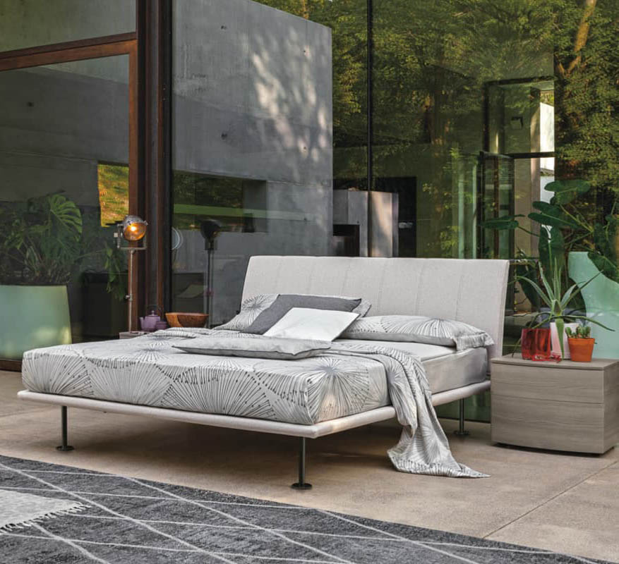 seven_bed_2.jpg
