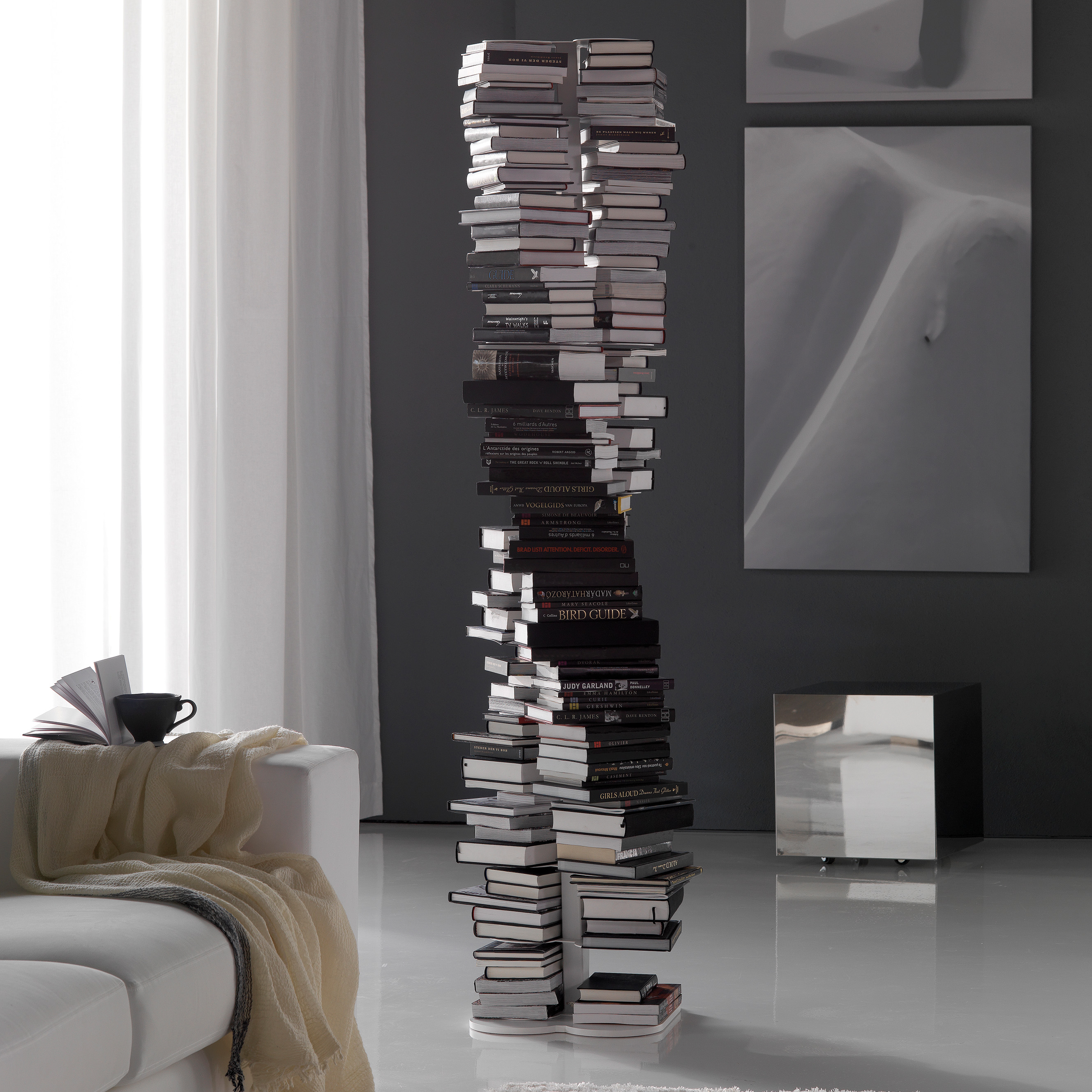 Dna Bookcase