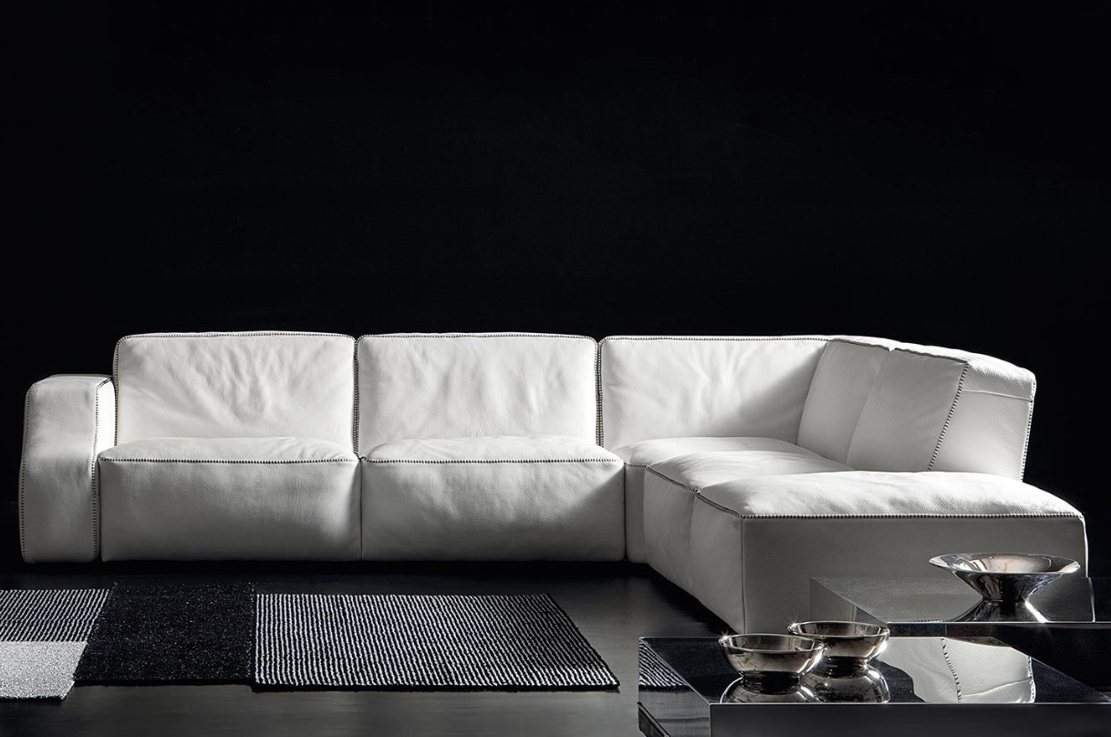 Oxer Sectional Sofa with Chaise - Thumbnail 3