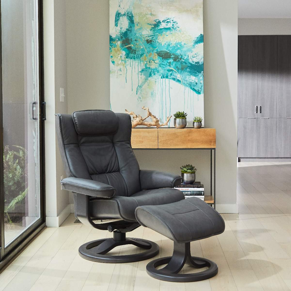 Fjords Regent R Recliner with Ottoman by Fjords