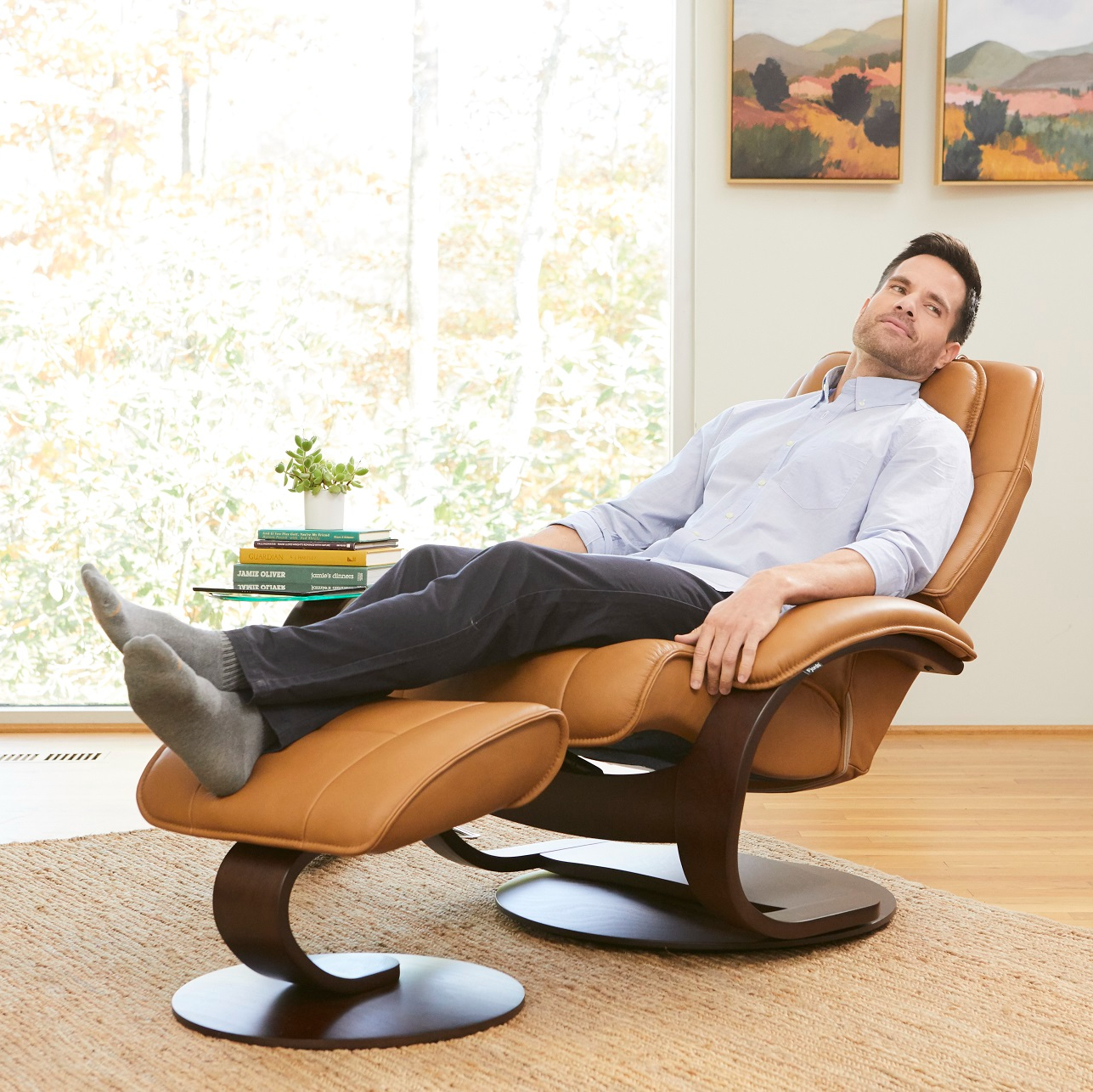 Fjords-Admiral-C-AL-Vintage-Cognac-Espresso-Lifesytle-7.jpg