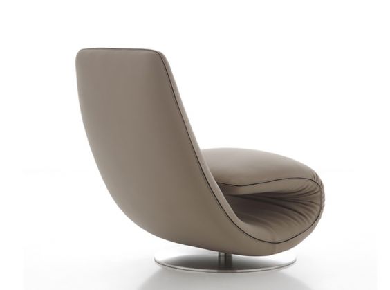 01_tonin_casa_chaise_lounge_ricciolo_04.jpg